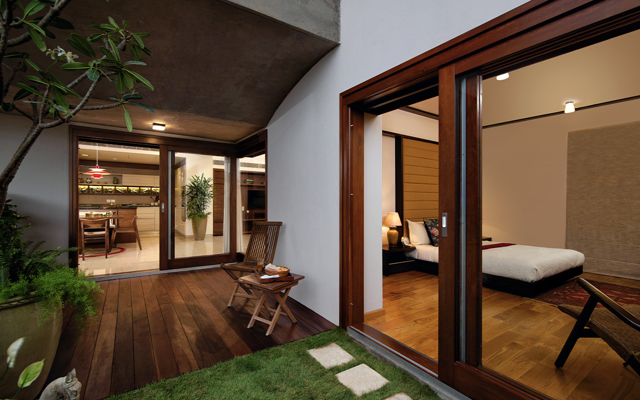 Total Environment — Learning To Fly